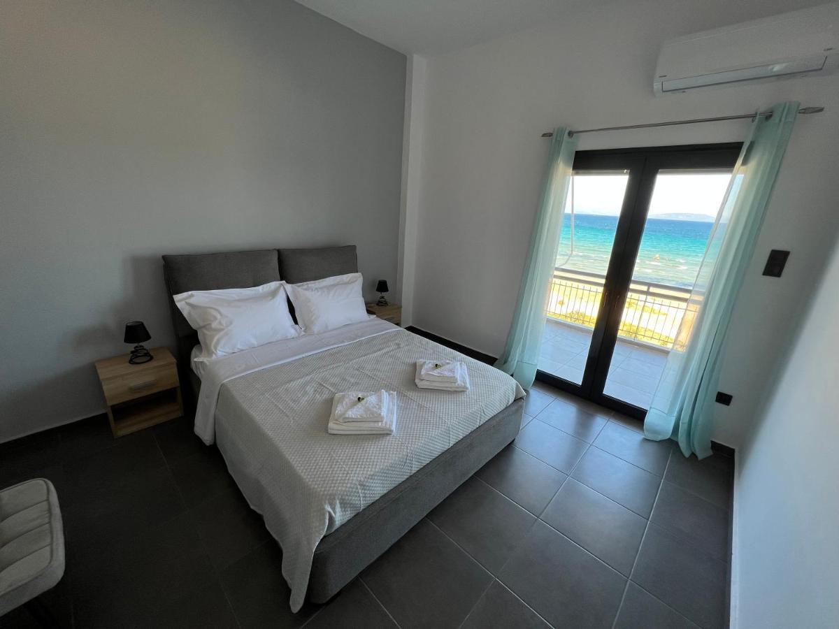 Medora By The Sea Near Airport Apartment Artemida  Exterior photo